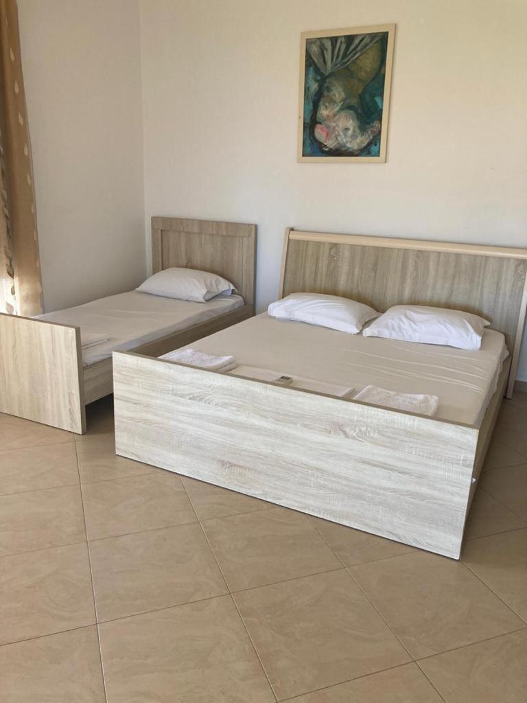 Himara Apartments מראה חיצוני תמונה