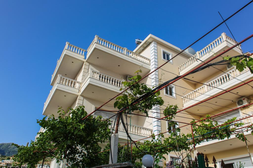 Himara Apartments מראה חיצוני תמונה