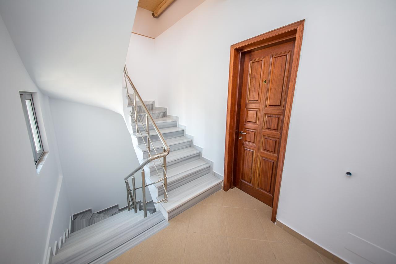 Himara Apartments מראה חיצוני תמונה